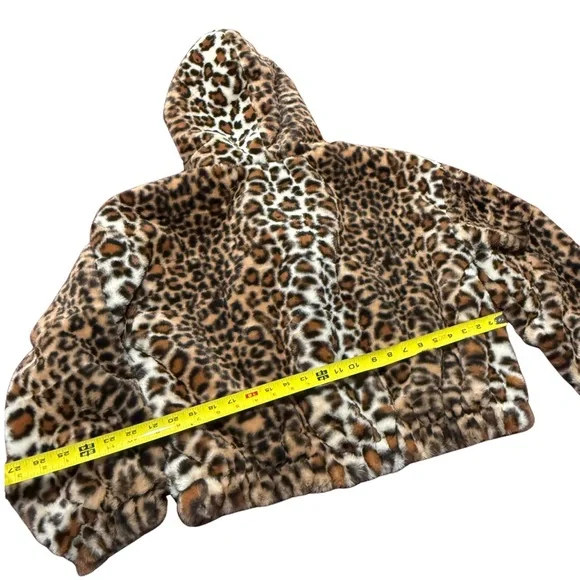 Leopard Faux Fur Hooded Jacket - Brown/Black/White: SUPER SOFT! - Picture 5 of 5
